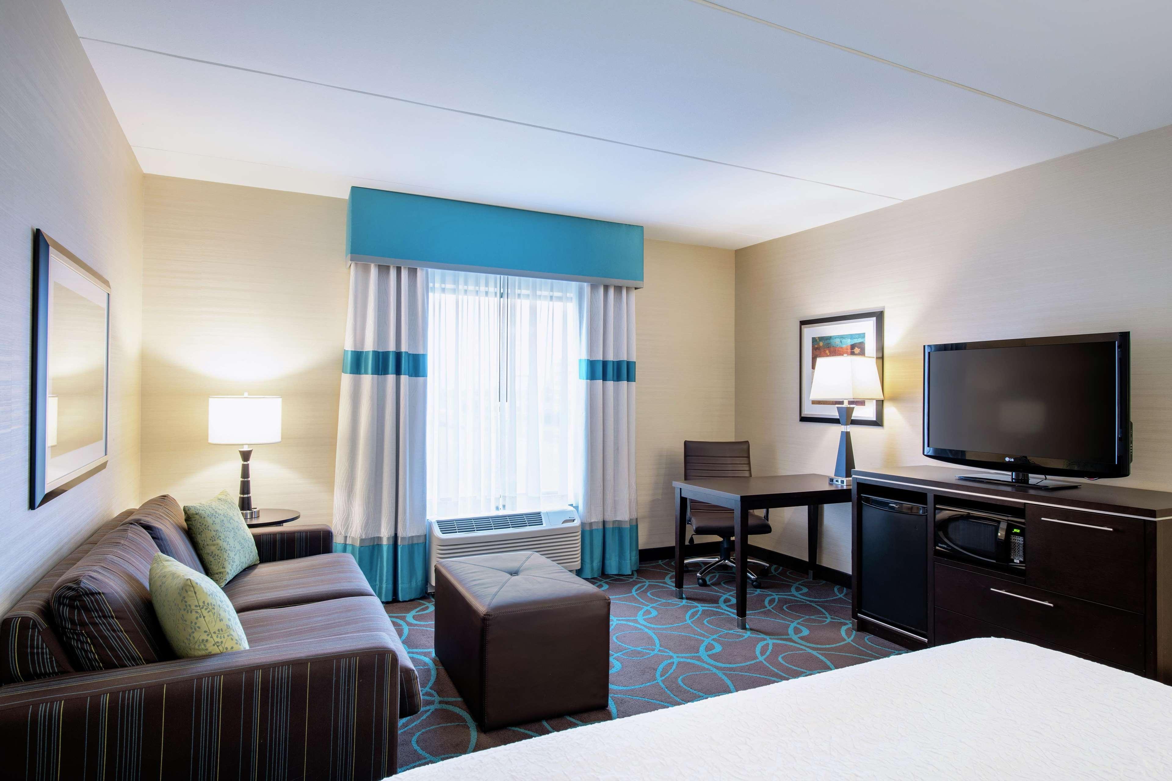 Hampton Inn By Hilton Winnipeg Ngoại thất bức ảnh